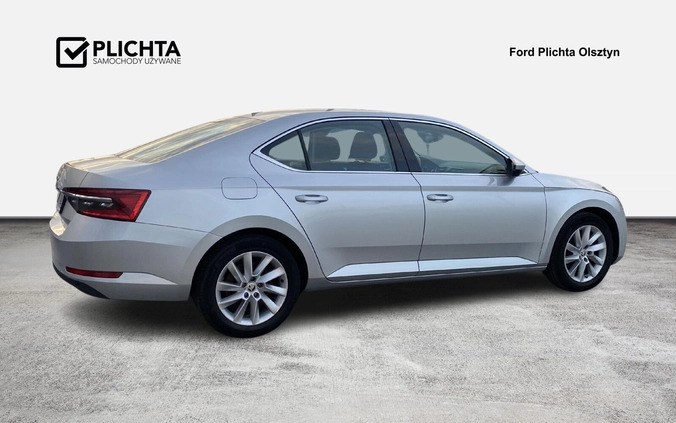 Skoda Superb cena 94900 przebieg: 62982, rok produkcji 2021 z Ryki małe 379